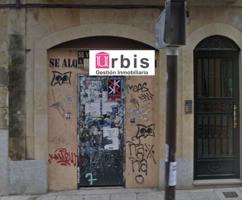 Urbis te ofrece un local comercial en venta, zona Universidad, Salamanca. photo 0