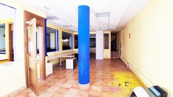 Urbis te ofrece un local en venta en Béjar, Salamanca. photo 0
