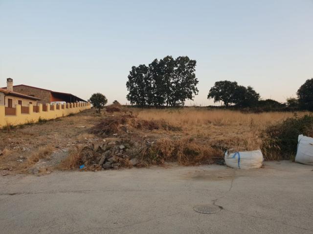 Urbis te ofrece un suelo urbano en venta en Escurial de la Sierra, Salamanca. photo 0