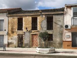 Urbis te ofrece una casa en venta en Ciudad Rodrigo, Salamanca. photo 0
