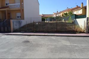 Urbis te ofrece una parcela en venta en Ciudad Rodrigo, Salamanca. photo 0