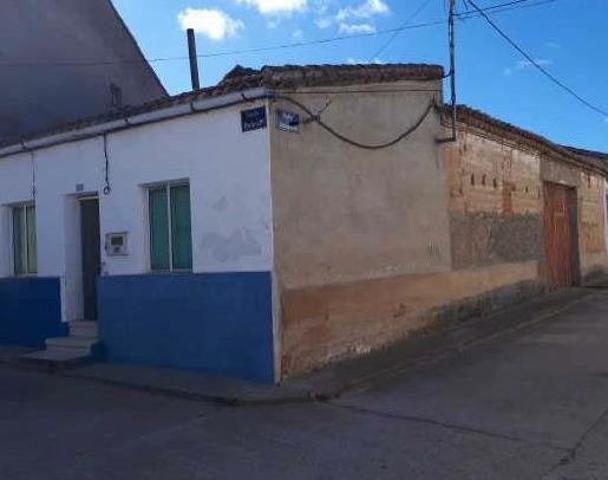 Urbis te ofrece una estupenda casa adosada en venta en Cantalpino, Salamanca. photo 0