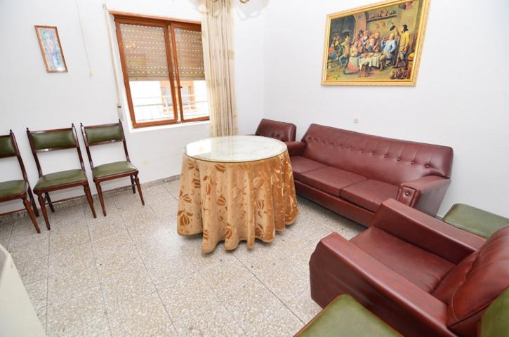 Urbis te ofrece una bonita casa en venta en Fuentesáuco, Zamora. photo 0