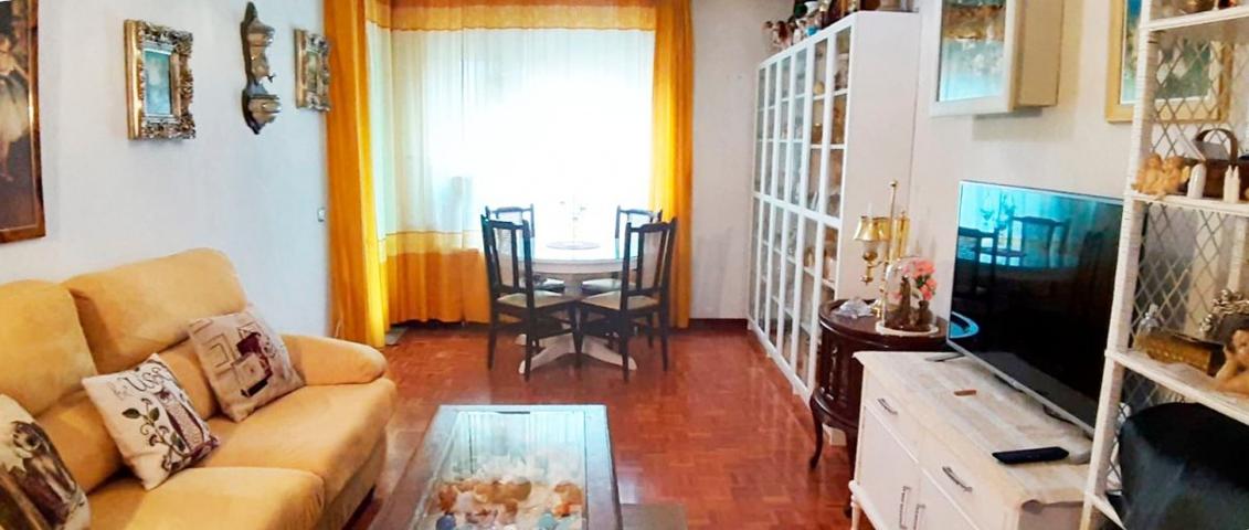 Urbis te ofrece un estupendo piso en venta en zona Tenerías, Salamanca. photo 0