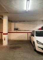 Urbis te ofrece plaza de garaje Para Coche Corto en zona San Esteban, Salamanca photo 0