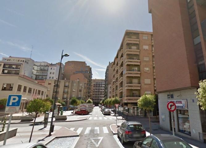 Urbis te ofrece un estupendo local en alquiler en zona Labradores, Salamanca. photo 0