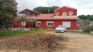 Urbis te ofrece una casa con terreno en Calzada de Valdunciel, Salamanca. photo 0