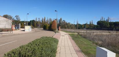 Urbis te ofrece parcelas urbanas en Aldeamayor de San Martín, Valladolid. photo 0