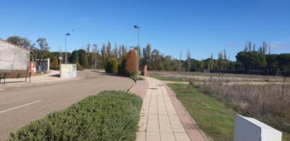 Urbis te ofrece parcelas urbanas en Aldeamayor de San Martín, Valladolid. photo 0