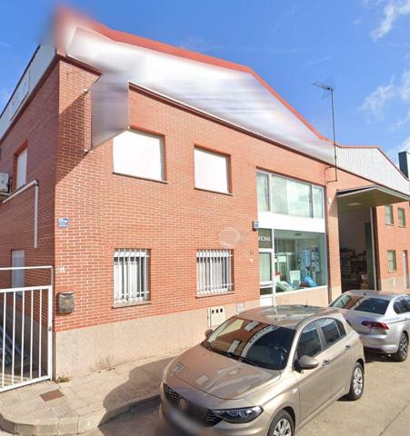 Urbis te ofrece una nave en venta en Polígono Los Villares, Villares de la Reina, Salamanca. photo 0