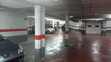 Urbis te ofrece una plaza de garaje en venta en zona Universidad, Salamanca. photo 0