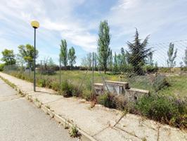 Urbis te ofrece una parcela en venta en zona Urbanización Mirasierra, Martinamor, Salamanca. photo 0