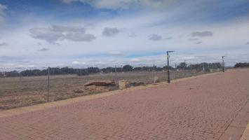 Urbis te ofrece una parcela en Carrascal de Barregas, Salamanca. photo 0