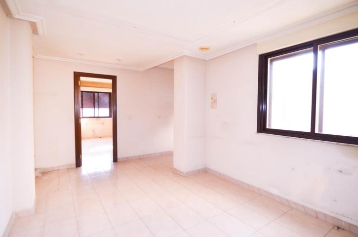 Urbis te ofrece un piso en venta en Guijuelo, Salamanca. photo 0