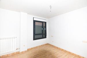Urbis te ofrece un piso en venta en Encinas de Abajo, Salamanca photo 0