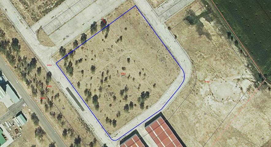 Urbis te ofrece un terreno en venta en Babilafuente, Salamanca. photo 0