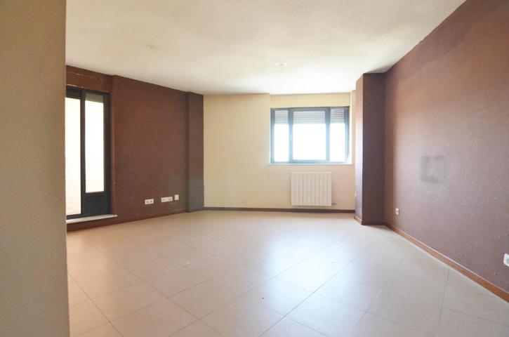 Urbis te ofrece un piso en venta en zona Vistahermosa, Salamanca. photo 0