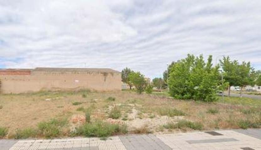 Urbis te ofrece una parcela en venta en zona Puente Ladrillo-Toreses, Salamanca. photo 0