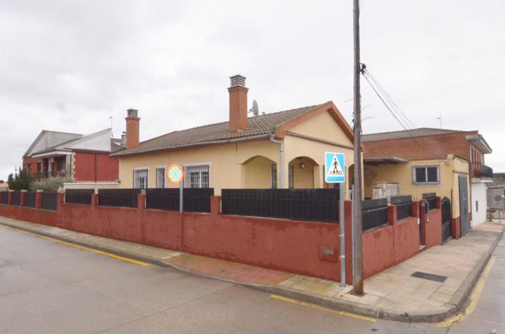 Urbis te ofrece una casa en venta en Aldeatejada, Salamanca. photo 0