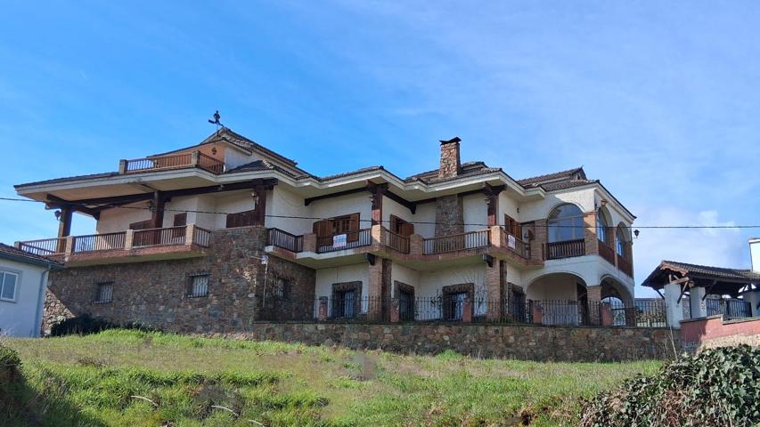 Urbis te ofrece una casa en venta en Sotoserrano, Salamanca. photo 0