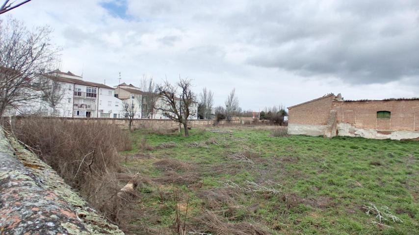 Urbis te ofrece un terreno en venta en Peñaranda de Bracamonte, Salamanca. photo 0