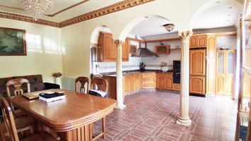 Urbis te ofrece una casa en venta en Puente Ladrillo-Toreses, Salamanca. photo 0
