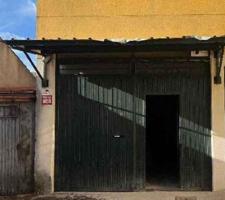 Urbis te ofrece un local en venta en Pelabravo, Salamanca. photo 0