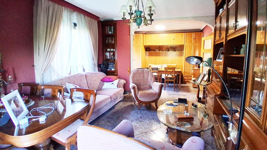 Urbis te ofrece un piso en venta en San Vicente-Las Úrsulas, Salamanca. photo 0
