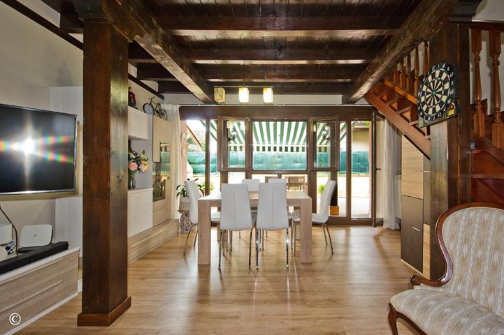Unifamiliar Pareada En venta en Northern Spain, Medio Cudeyo photo 0