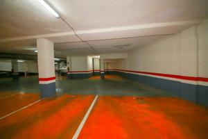 liquidación( no aparques en la calle) plaza de garaje  6900€ sin trastero y 9.500 con trastero photo 0