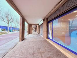 Local comercial a Les Comes photo 0