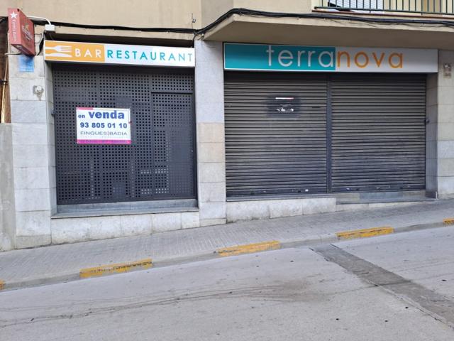 GRAN local comercial en venta!!! photo 0