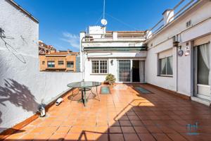 CASA EN CREU ALTA CON LOCAL DE 189M2 MAS VIVIENDA DE 150M2 CON TERRAZA A PIE DE COMEDOR- OCASIÓN photo 0