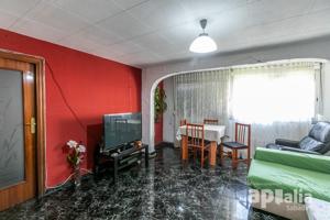 PISO ZONA MERINALES: PARA ENTRAR A VIVIR: 2º SIN ASCENSOR photo 0