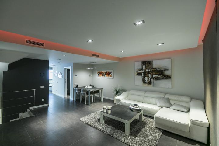 Vivienda de lujo en Creu Alta con piscina, ascensor y jardín privado photo 0