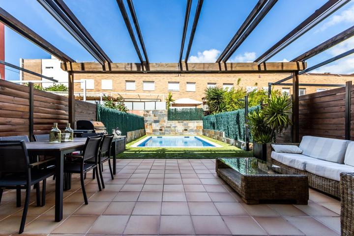 ¡¡¡ LA JOYA DEL VERANO !!! Adosado con piscina, ascensor y terrazas de cine en Can Llong. photo 0