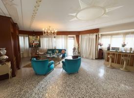 PISO EN MERCADO CENTRAL. ALICANTE photo 0