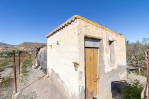 PARCELA EN RIOJA photo 0