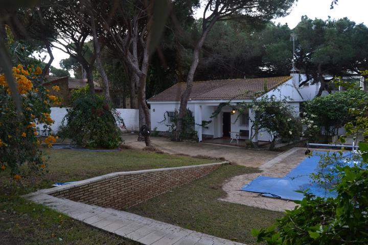 Chalet en Pinar de los Franceses photo 0