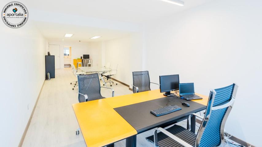 En venta oficina, amueblada, de 44 m2 útiles con baño en pleno centro de Zaragoza, C- Coso. photo 0