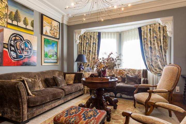 A la venta exclusiva vivienda de 190 m2 en Plaza de los Sitios. photo 0