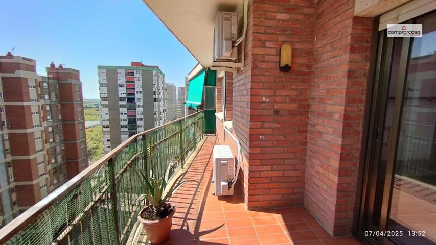 PISO EN BELLVITGE photo 0