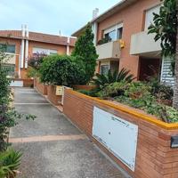 MAGNIFICO ADOSADO  Calle  La Resclosa photo 0
