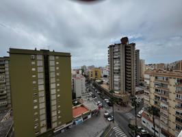 ¡Estudio en venta en el corazón de Torremolinos! photo 0