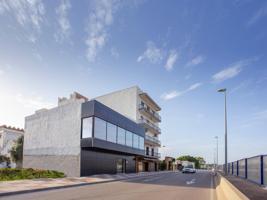 EDIFICIO COMERCIAL EN EL CORAZÓN DE SAN PEDRO DE ALCÁNTARA photo 0