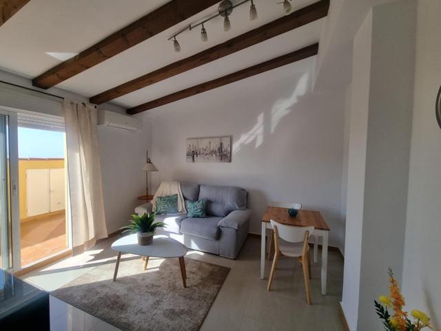 Se vende un precioso ático de 1 dormitorio en la popular urbanización Soler de Los Pacos photo 0