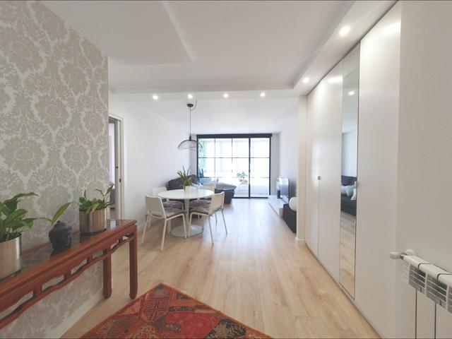 GROS. JUNTO PLAYA. REFORMADO IMPECABLE. 2 HABITACIONES photo 0