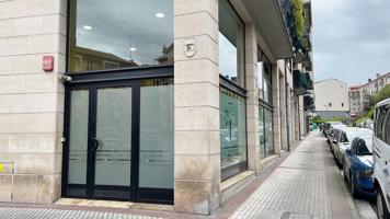 ¡Oportunidad Única! Local Comercial en Rentería, Calle Tulle 2 photo 0