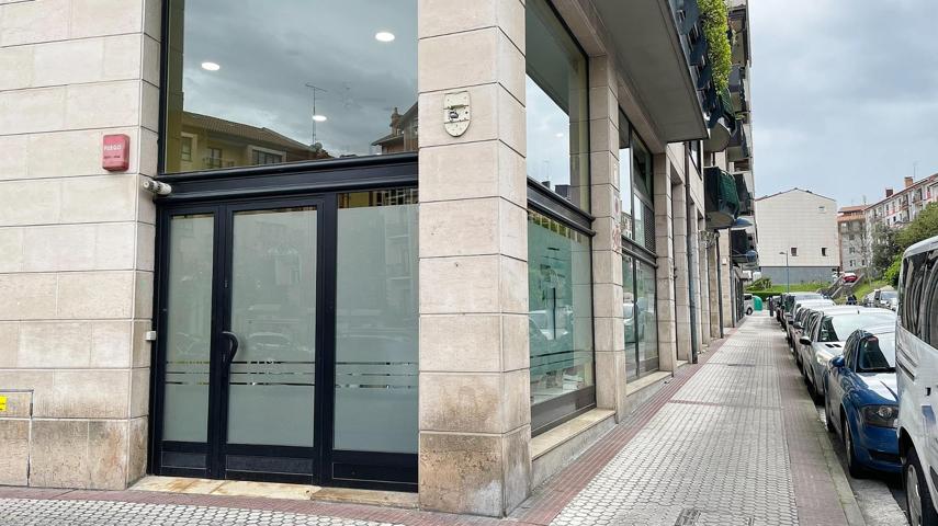 ¡Oportunidad Única! Local Comercial en Rentería, Calle Tulle 2 photo 0