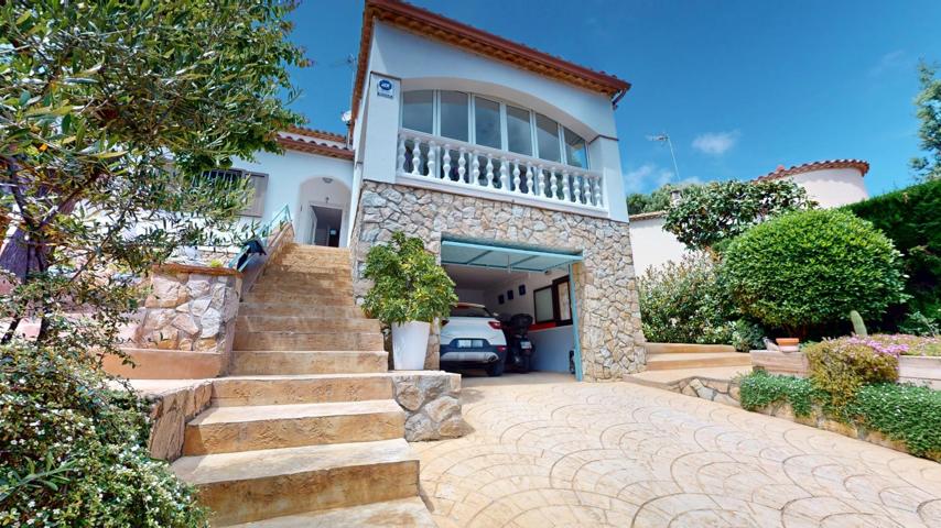 ESPECTACULAR CASA EN VENTA EN SANT ANTONI DE CALONGE: VISITAR! photo 0